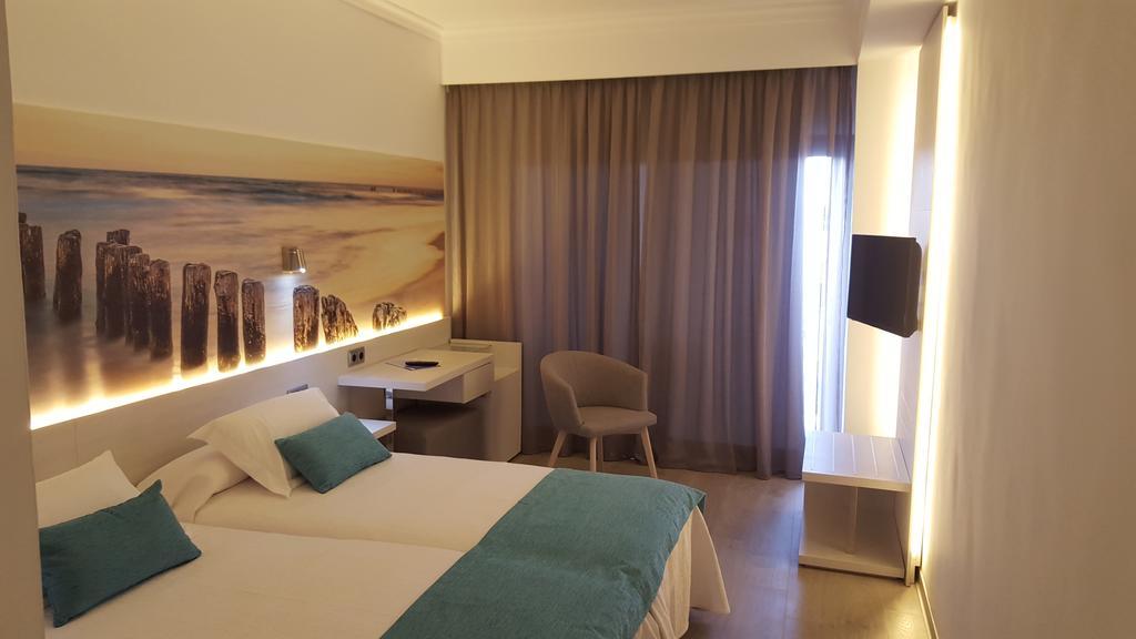 Hotel Obelisco プラヤ・デ・パルマ 部屋 写真